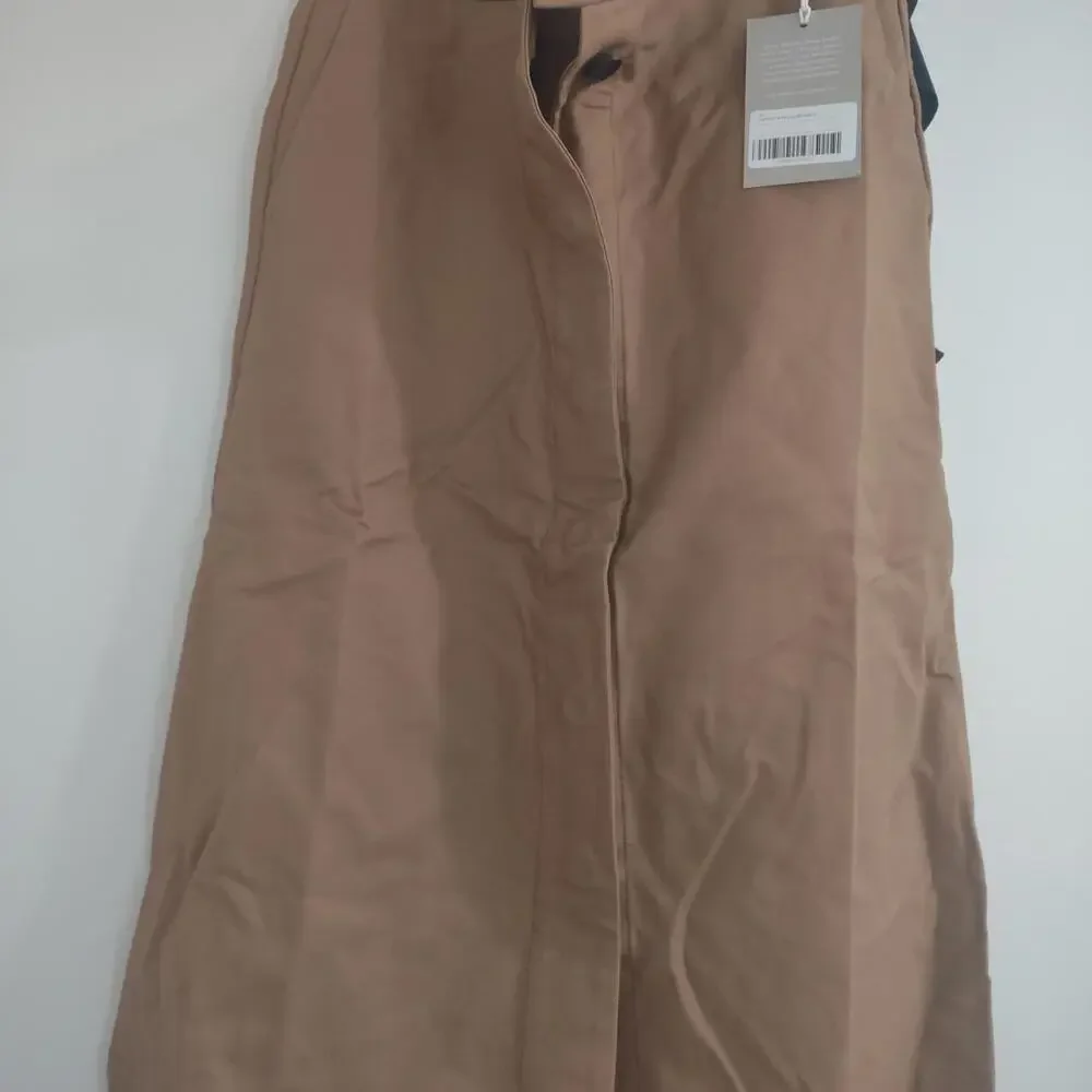 Everlane / structured A-line cotton skirt - Picture 7 of 7